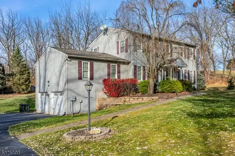 317 Center St, Phillipsburg, NJ 08865