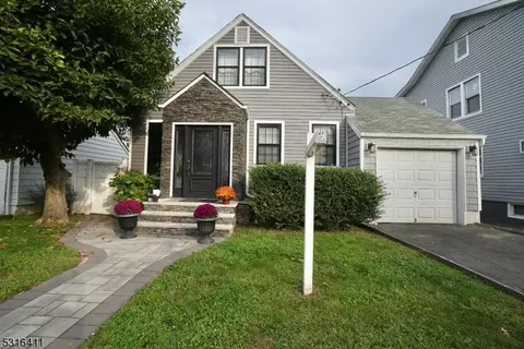 102 Cedar Hill Ave, Belleville Twp, NJ 07109