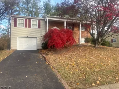 101 Toledo Ln, Willingboro Twp, NJ 08046