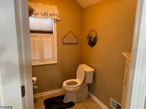 2 Manor Dr, Byram Twp, NJ 07821 photo 19