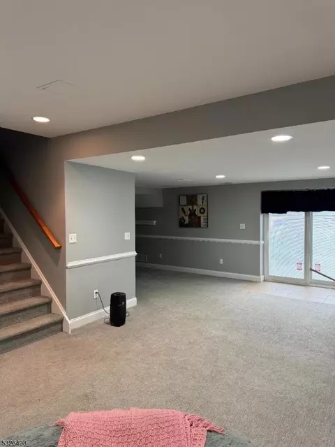 2 Manor Dr, Byram Twp, NJ 07821 photo 29