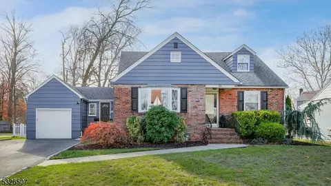 10 Blake Ave, Cranford, NJ 07016