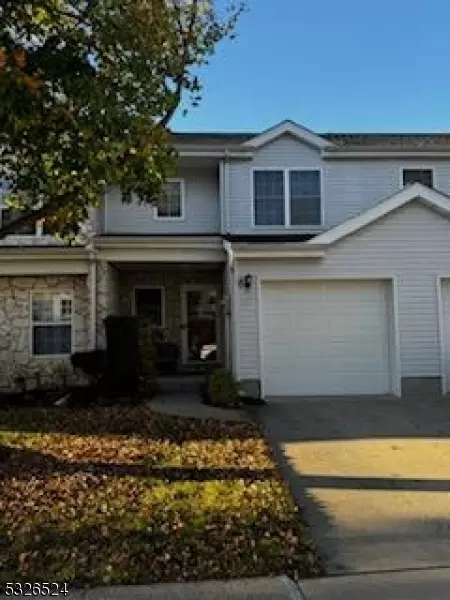 63 Sand Hill Rd, Jamesburg, NJ 08831