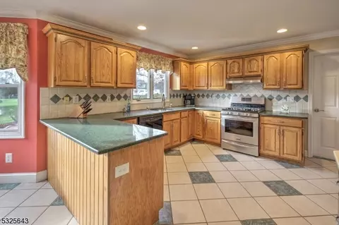 10 John Reading Rd, Flemington, NJ 08822 photo 18