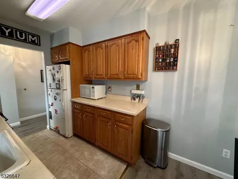 458 River Rd #E, Nutley, NJ 07110 photo 8