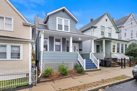 19 Sherman Pl, Clifton, NJ 07011