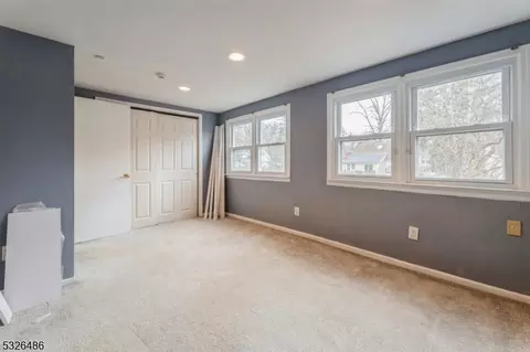 25 Packanack Lake Rd, Wayne, NJ 07470 photo 22