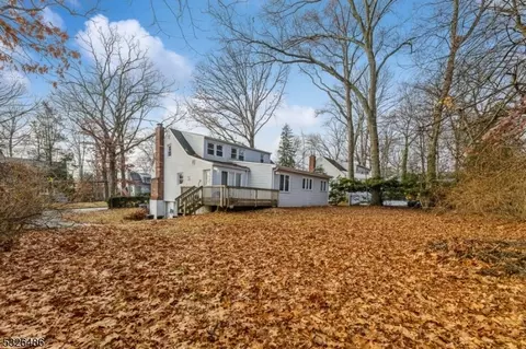 25 Packanack Lake Rd, Wayne, NJ 07470 photo 3