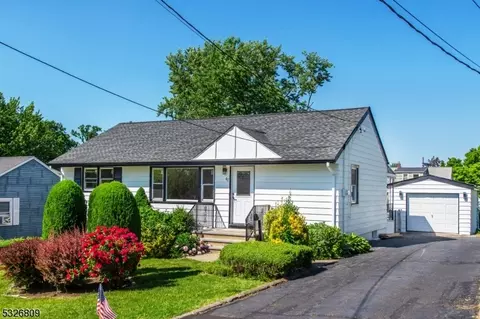 42 Hackberry Pl, Clifton, NJ 07013