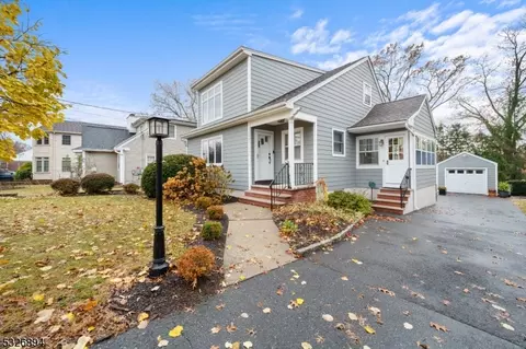 586 Mount Prospect Ave, Clifton, NJ 07012