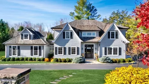 89 Stewart Rd, Millburn Twp, NJ 07078