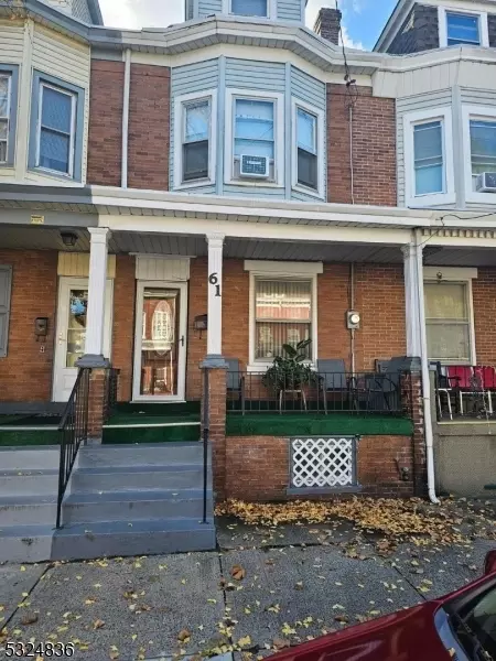 61 Garfield Ave, Trenton, NJ 08609