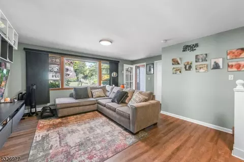 1 Shore Rd, Wayne, NJ 07470 photo 6