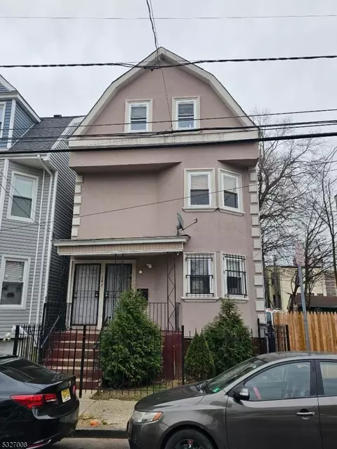 142 S 9th St, Newark, NJ 07107