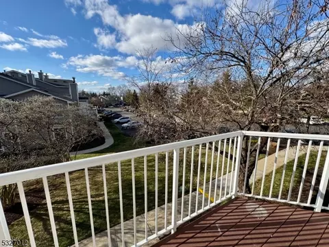 4 Pine Ct, Bedminster, NJ 07921 photo 6