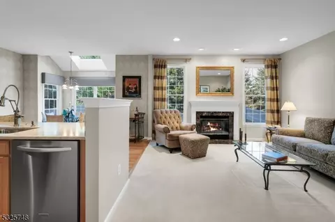 50 Patriot Hill Dr, Basking Ridge, NJ 07920
