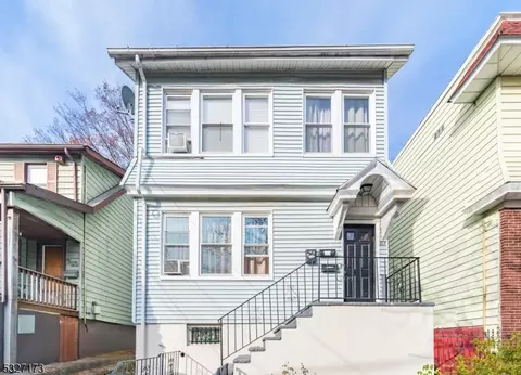 275 Smith St, Newark, NJ 07106