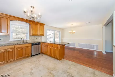 66 Brookside Rd, Randolph, NJ 07869 photo 2