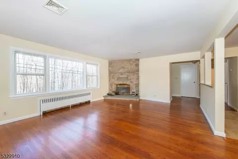66 Brookside Rd, Randolph, NJ 07869 photo 9