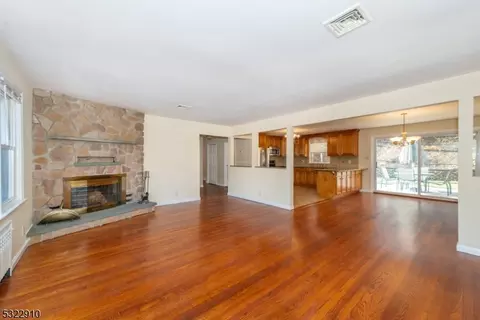 66 Brookside Rd, Randolph, NJ 07869 photo 8