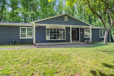200 Spring Hill Rd, Skillman, NJ 08558