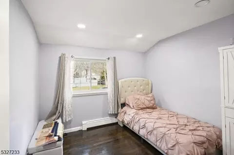 9 Burnside Pl, Wayne, NJ 07470 photo 22