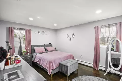 9 Burnside Pl, Wayne, NJ 07470 photo 18