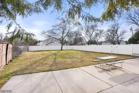 9 Burnside Pl, Wayne, NJ 07470 photo 31