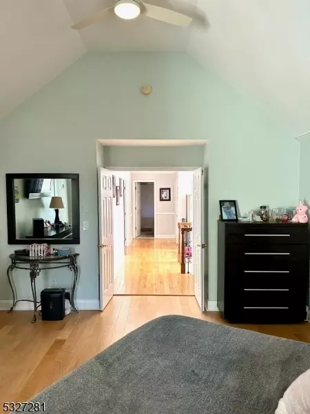 7 Carro Ct, Dover, NJ 07801 photo 23