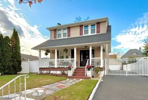 10 Palisade Rd, Elizabeth, NJ 07208