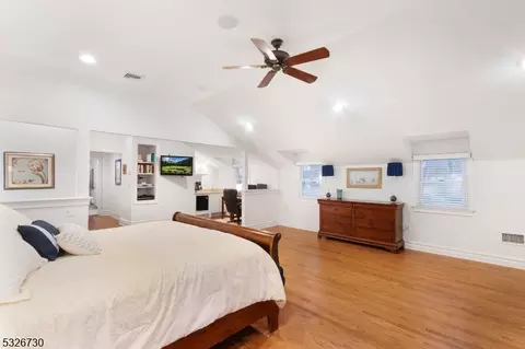 18 Maple Ave, Mendham, NJ 07945 photo 23