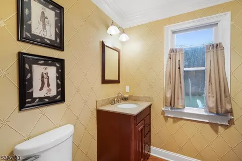 18 Maple Ave, Mendham, NJ 07945 photo 21