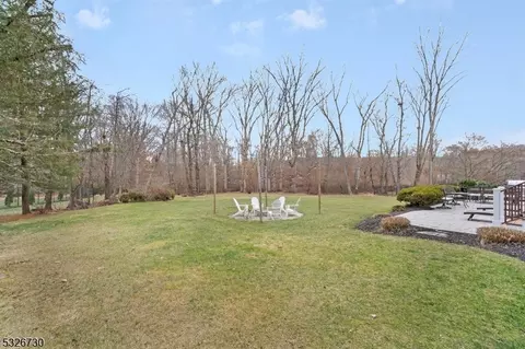 18 Maple Ave, Mendham, NJ 07945 photo 5