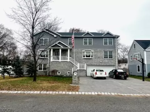 3 Voorhis Pl, Pequannock Twp, NJ 07444