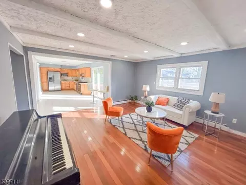 215 Monroe Ave, Edison, NJ 08820 photo 8