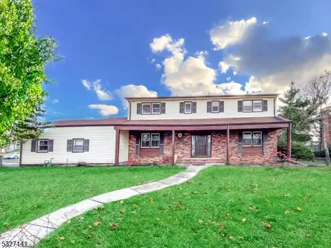 215 Monroe Ave, Edison, NJ 08820 photo 2