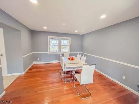215 Monroe Ave, Edison, NJ 08820 photo 14
