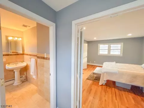 215 Monroe Ave, Edison, NJ 08820 photo 20