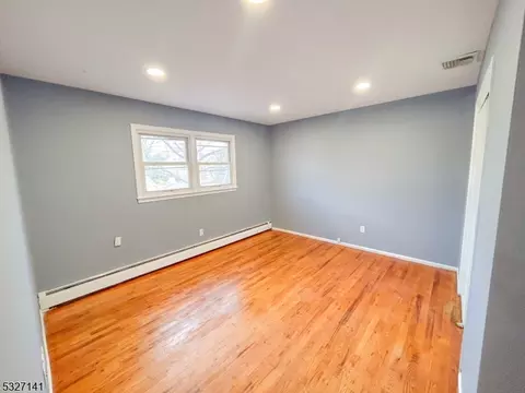 215 Monroe Ave, Edison, NJ 08820 photo 30