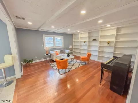 215 Monroe Ave, Edison, NJ 08820 photo 6
