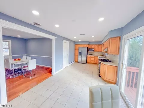 215 Monroe Ave, Edison, NJ 08820 photo 12