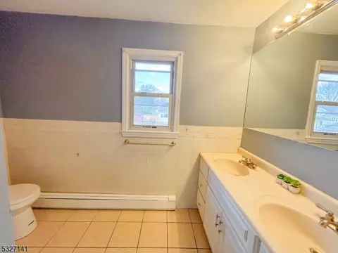 215 Monroe Ave, Edison, NJ 08820 photo 35