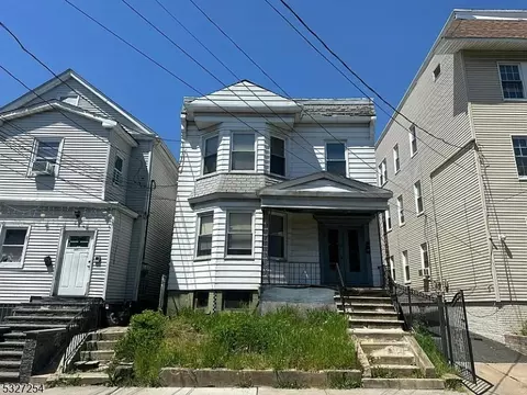 265 Ellis Ave, Irvington, NJ 07111
