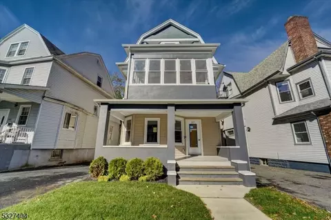 197 N Maple Ave, East Orange, NJ 07017