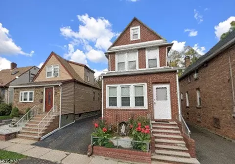 317 Mitchell Ave, Linden, NJ 07036