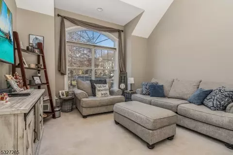 75 Pinehurst Dr, Washington, NJ 07882 photo 12