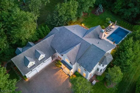 20 Candace Ln, Chatham Twp, NJ 07928