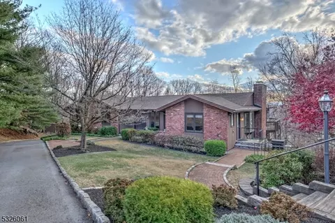 1153 Evergreen Dr, Bridgewater, NJ 08807