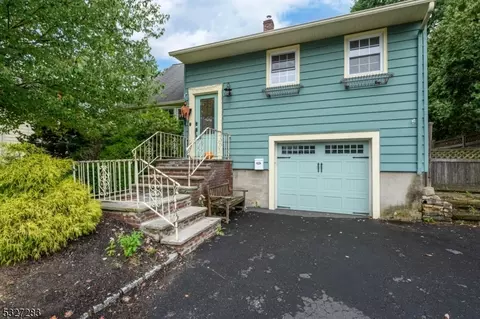 45 Mendell Ave, Cranford, NJ 07016
