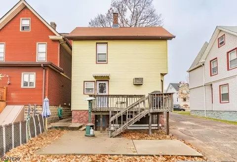 466 Devon St, Kearny, NJ 07032 photo 17